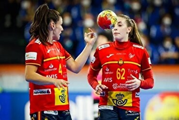 Inisiatif Pasukan Bola Baling Wanita Sepanyol untuk Menyatakan Solidariti terhadap Rakyat Palestin