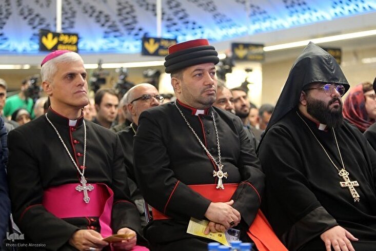 Larawan-Bidyo
Mga Larawan: Binuksan ng Tehran ang Estasyon ng Metro ng Santa Maria