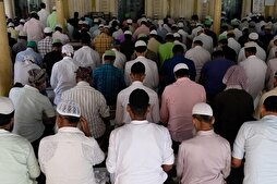 Hindistan’da 600 yıllık cami ateşe verildi