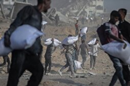 Gazze’deki hükümetin medya ofisi: İsrail’in dağıttığı un çuvallarında uyulturucu hap bulundu